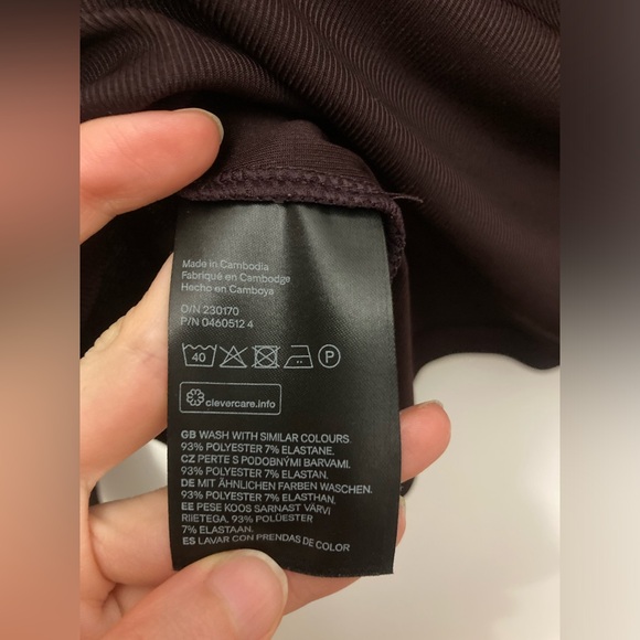 H&M Dark Purple Blouse Choker Neck Long Sleeve Deep V - Picture 5 of 5